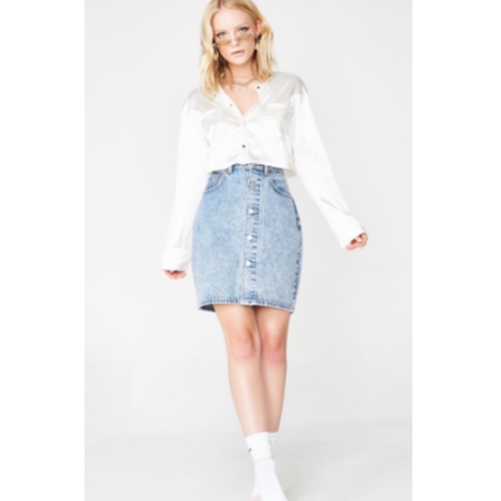 NWT Levi’s Button Through Mom Skirt In Desperate Measure Size 26